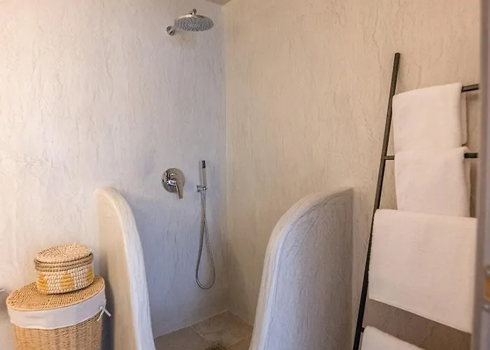 Three Domes - An Iconic Collection アパート *