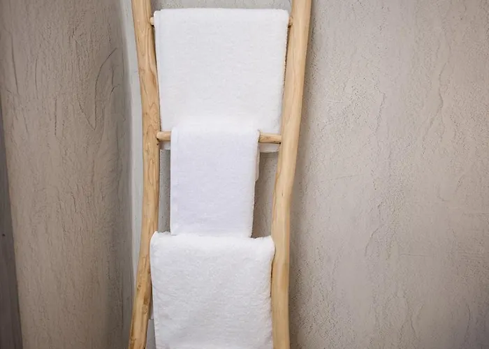 Three Domes - An Iconic Collection アパート イア