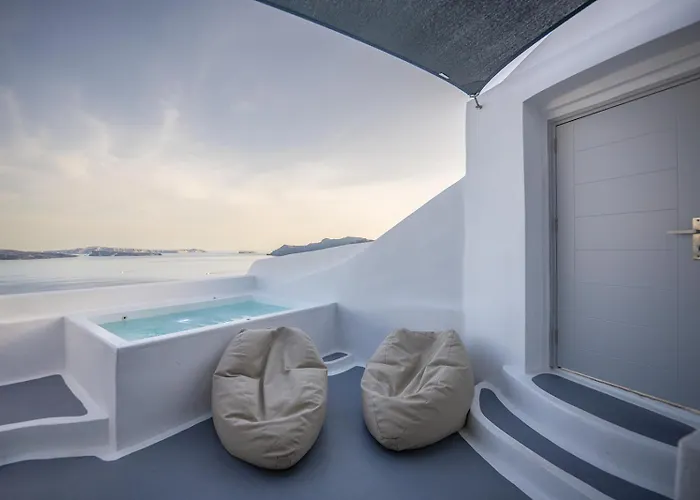 Three Domes - An Iconic Collection Apartment