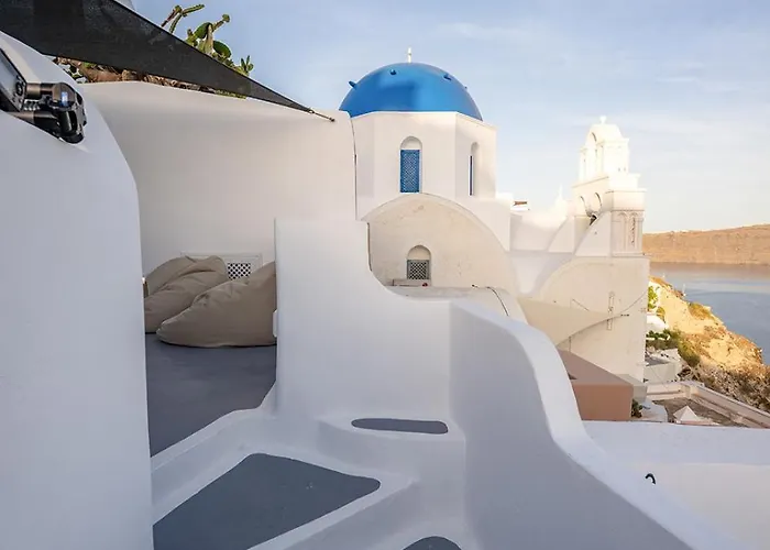 Three Domes - An Iconic Collection Apartment