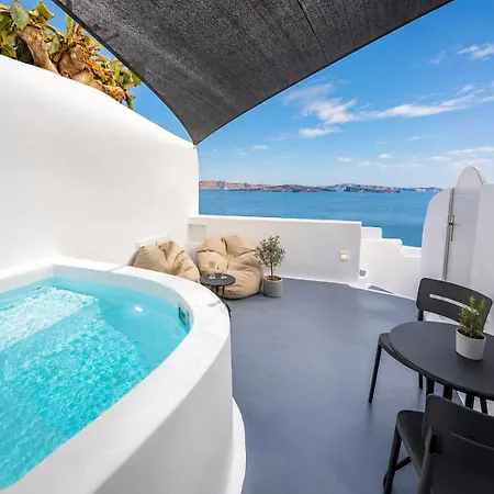 Three Domes - An Iconic Collection *