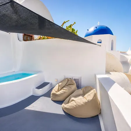 Three Domes - An Iconic Collection