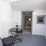 Three Domes - An Iconic Collection * Oia