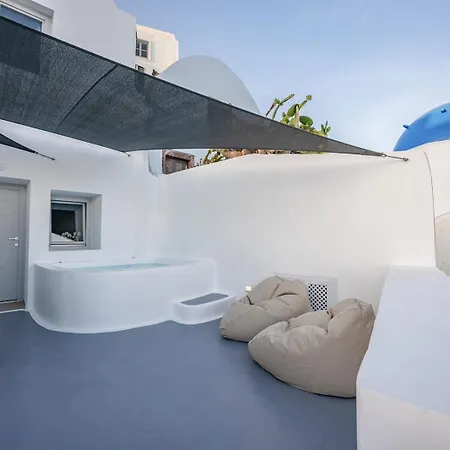 Three Domes - An Iconic Collection *