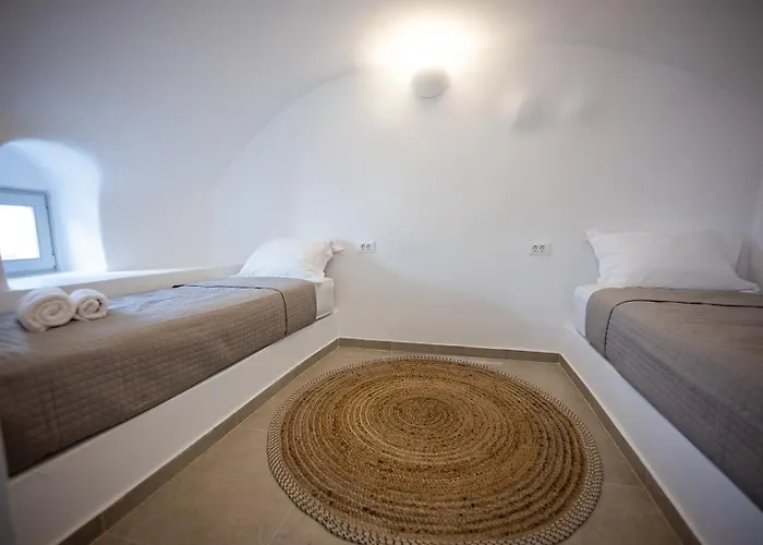Daire Three Domes - An Iconic Collection Oia